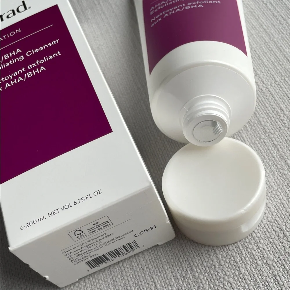 Murad Hydration AHA/BHA Exfoliating Cleanser